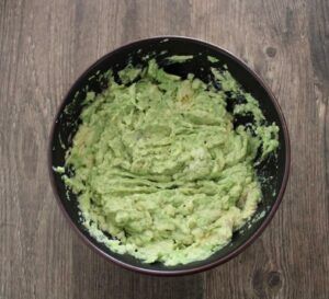 zelfgemaakte guacamole