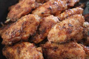 Kipvleugels afgelakt