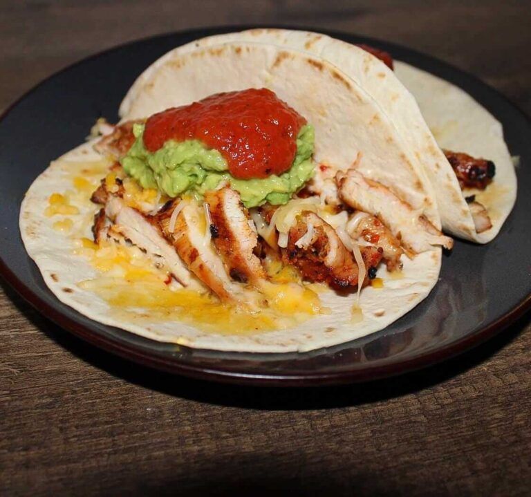 taco's met kip en salsa