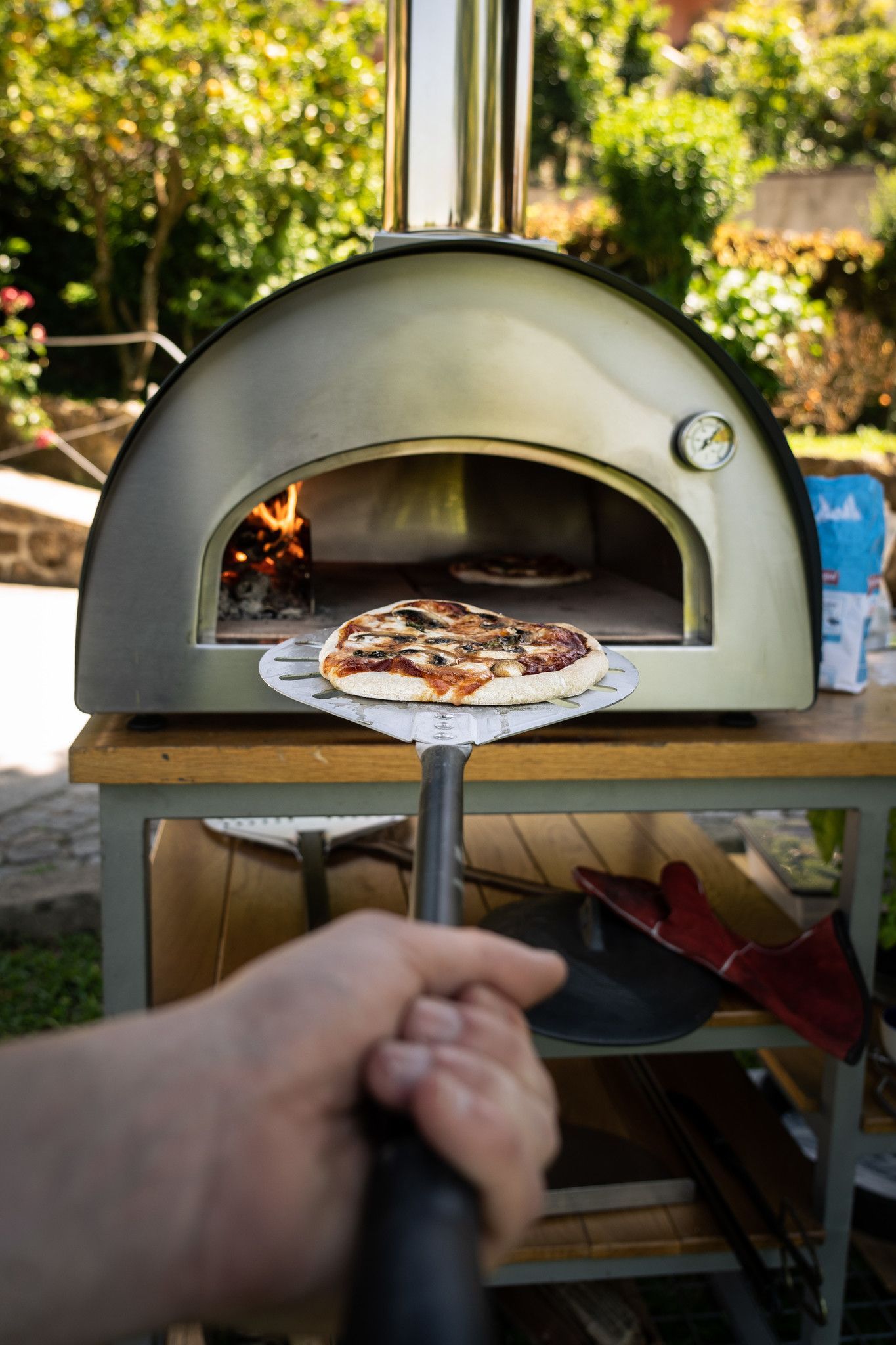 Reizen aanbidden licentie Pronto Hout Gestookte Pizza Oven | CookOut - Turn Don't Burn