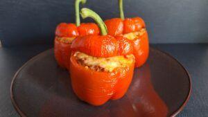Mexicaans gevulde paprika's van de BBQ