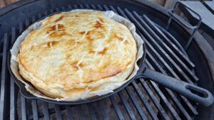 steak pie garen op de barbecue