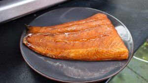 zalm klaar vanaf de barbecue