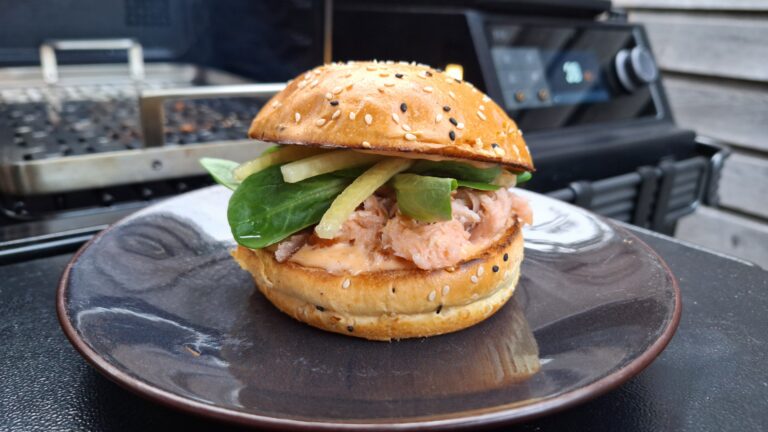 pulled zalm van de BBQ