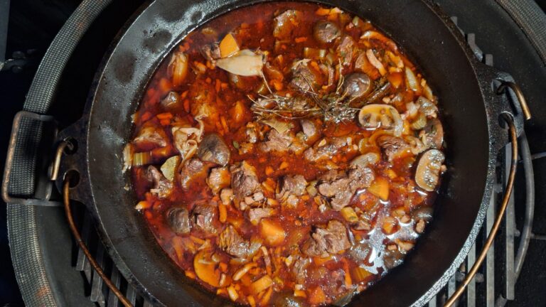 boeuf bourguignon maken op de barbecue