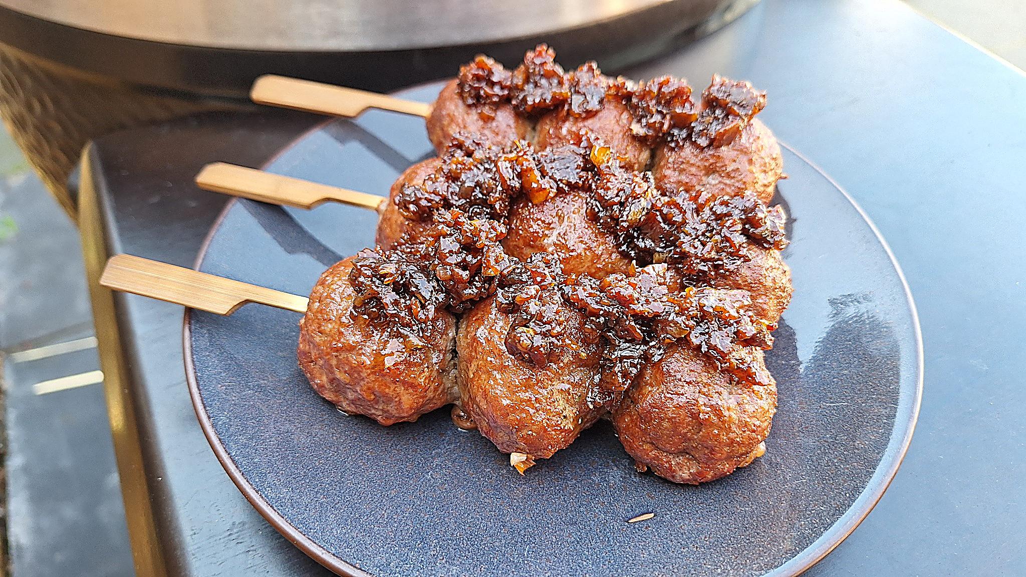 gehaktbalspiesjes met bacon jam