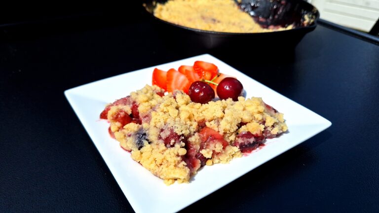 Zomerfruit crumble van de BBQ eindresultaat
