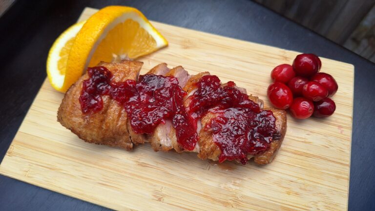 gegrilde eendenborst van de barbecue