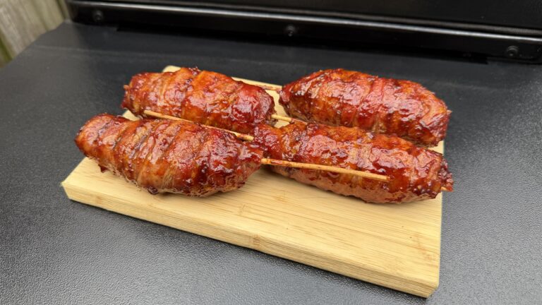 moink sticks van de BBQ