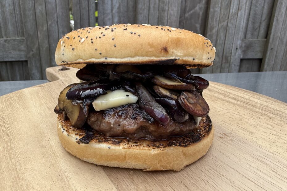Herfstburger met brie en kastanje champignons 11 Herfstburger van de BBQ