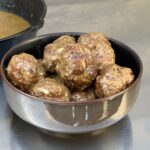 Oma's gehaktballetjes met jus