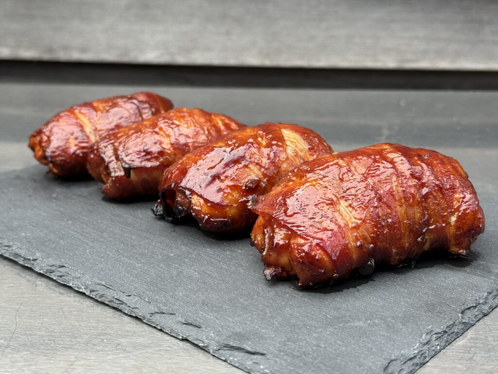 kipdijfilet met bacon van de BBQ