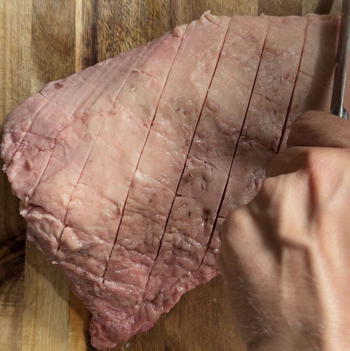 picanha vetkap trimmen en kruislings insnijden
