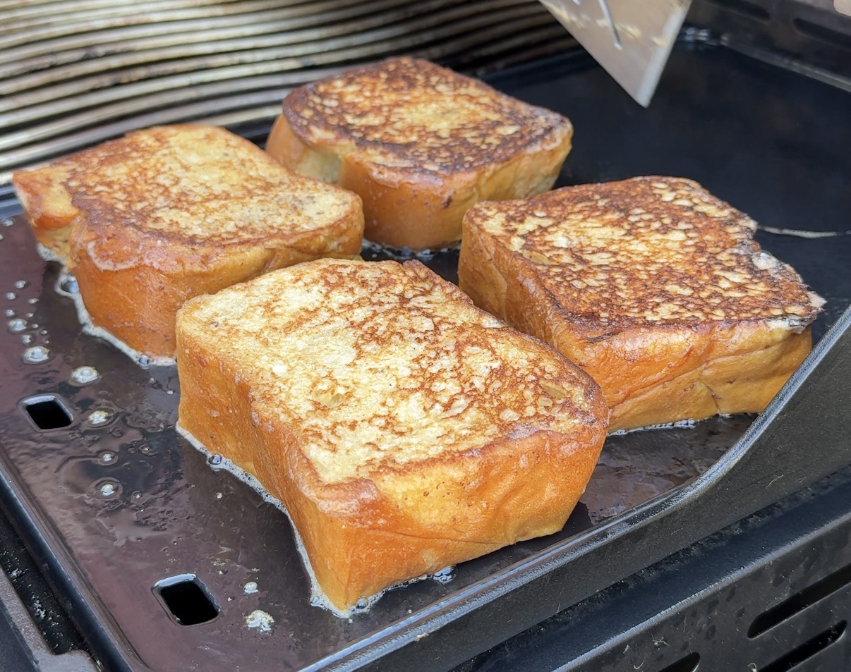 wentelteefjes bakken op de barbecue