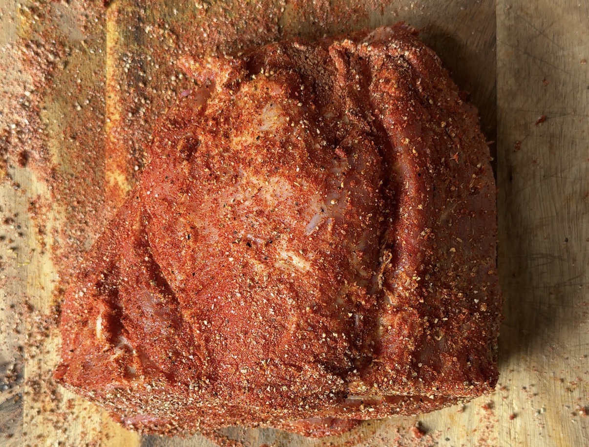 Broodje Warm Vlees met Satésaus 9 procureur insmeren met mosterd en rubben