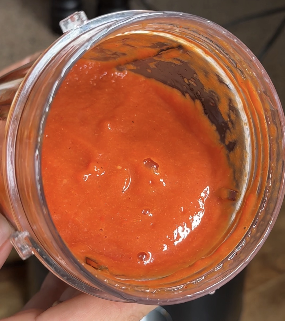 Shaslick van de BBQ met varkenshaas 11 shaslick saus maken